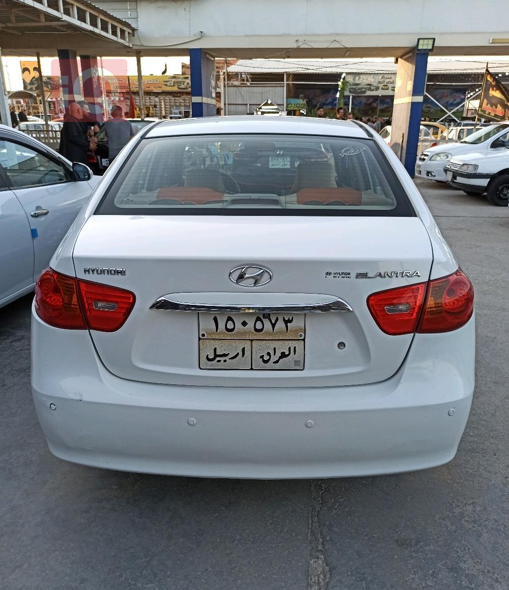 هیوندای ئەلەنترا